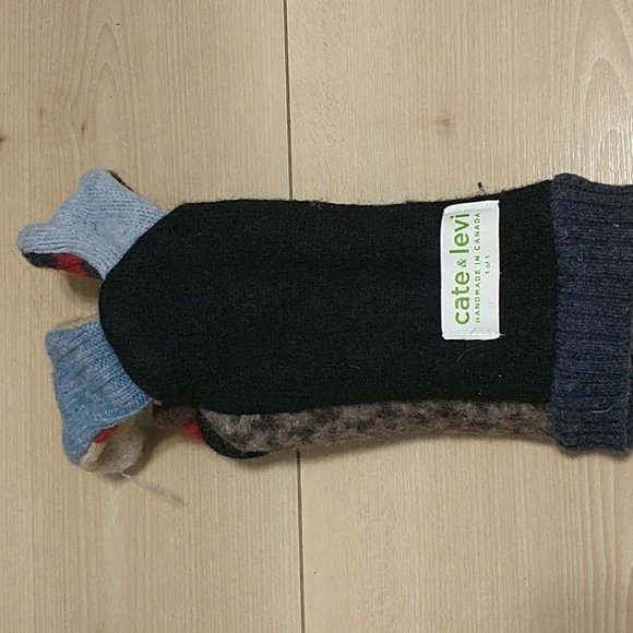 Cate & Levi puppet - Picture 3 of 3